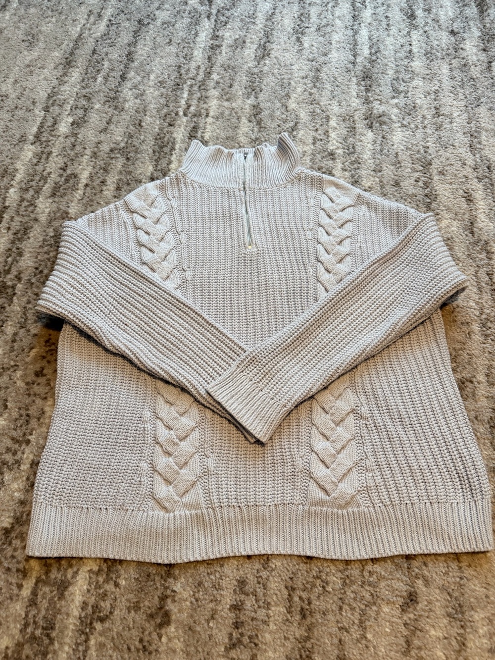 Heavy corded sweater (light blue-grey)